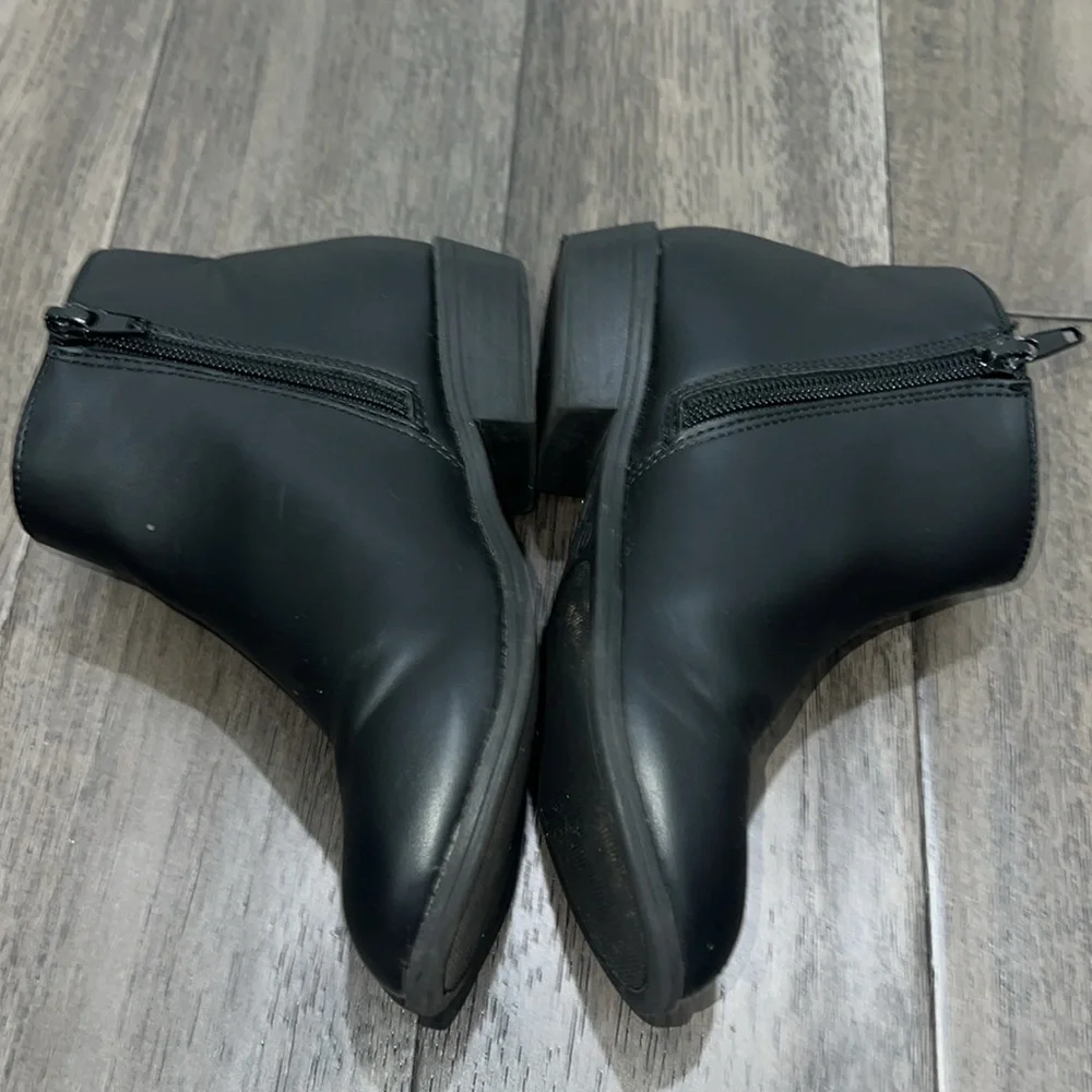 Sugar black dress booties with zippers and cheetah print